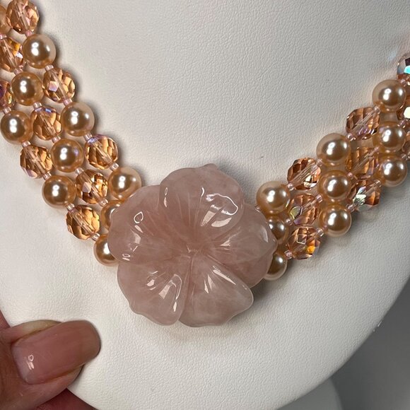 Vintage Rose Quartz Flower Necklace With Glass Beads & Faux Pearls 16 Inch - Picture 2 of 5
